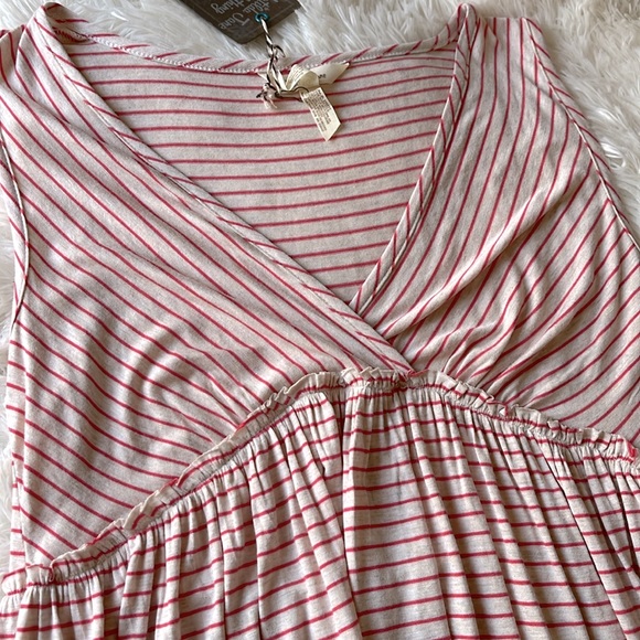 Matilda Jane - Women’s Red Striped Baby Doll Tank Top Size Medium - Picture 8 of 9